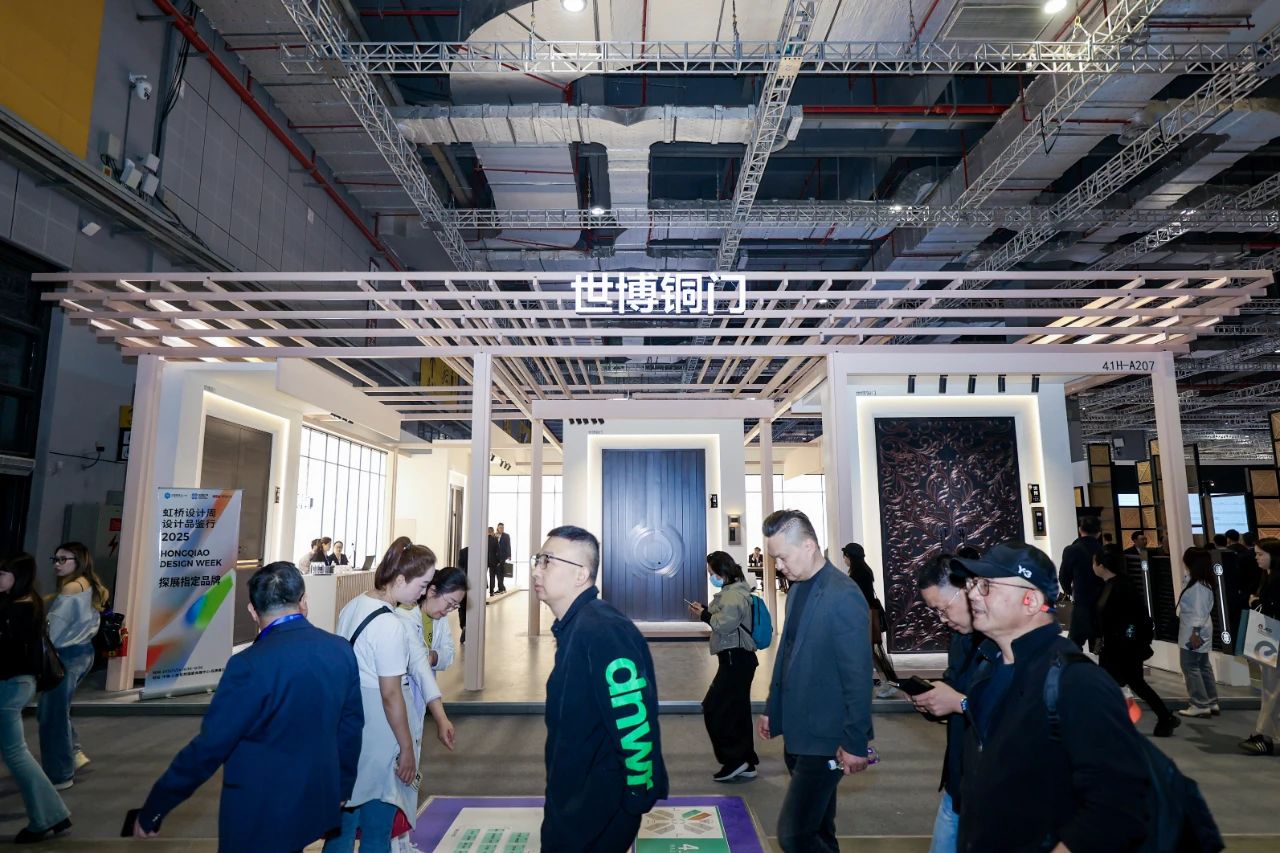CBD主辦方發(fā)布！2025第27屆廣州建博會|高端銅門展覽會